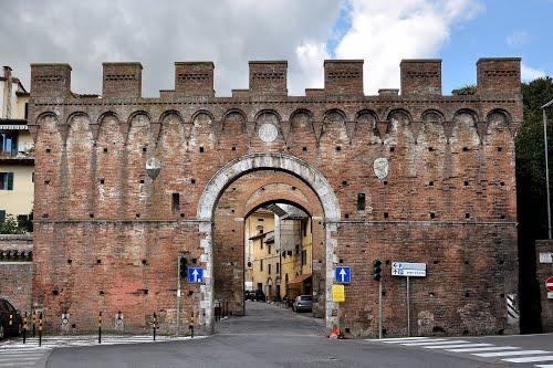Angoli Pittoreschi di Siena: Porta&nbsp;Ovile