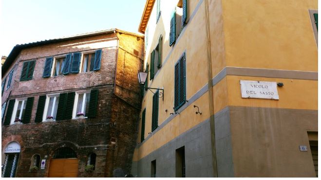 Angoli pittoreschi di Siena: Vicolo del&nbsp;Sasso