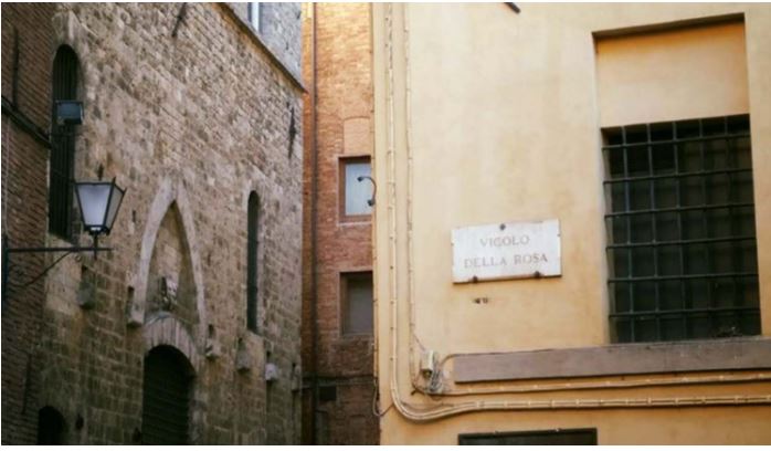 Angoli pittoreschi di Siena: Vicolo della&nbsp;Rosa