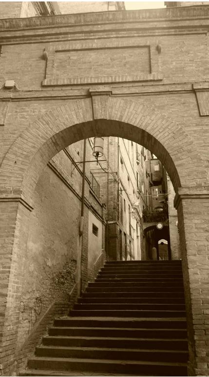 Angoli pittoreschi di Siena: Vicolo delle Scotte