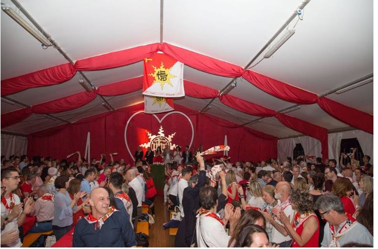 Palio di Legnano, Contrada San Bernardino: Cena della Vigilia del popolo&nbsp;Biancorosso