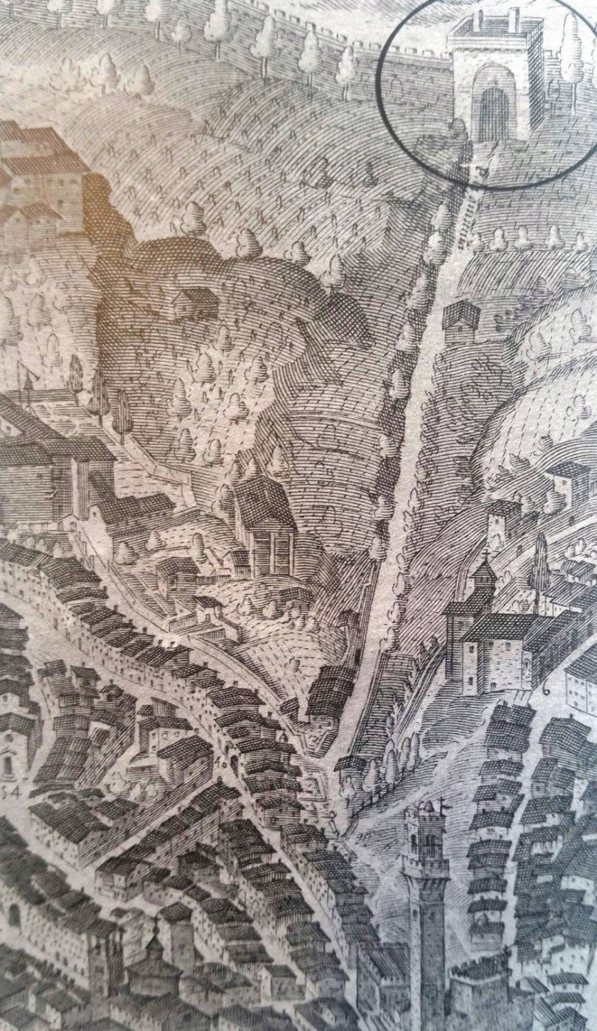 Siena, Un po’ di Storia, 13 dicembre 1326: Lavori di ristrutturazione di Porta&nbsp;Giustizia