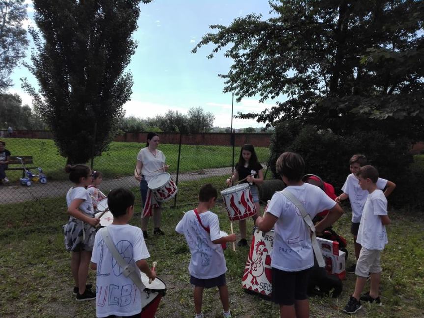 Palio di Asti, Rione San Secondo: Scuola Tamburini e Sbandieratori al Campo&nbsp;Estivo