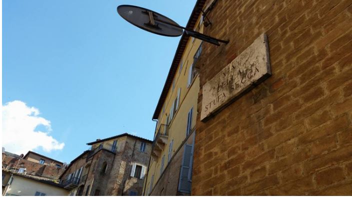 Angoli pittoreschi di Siena: Via della Stufa&nbsp;Secca