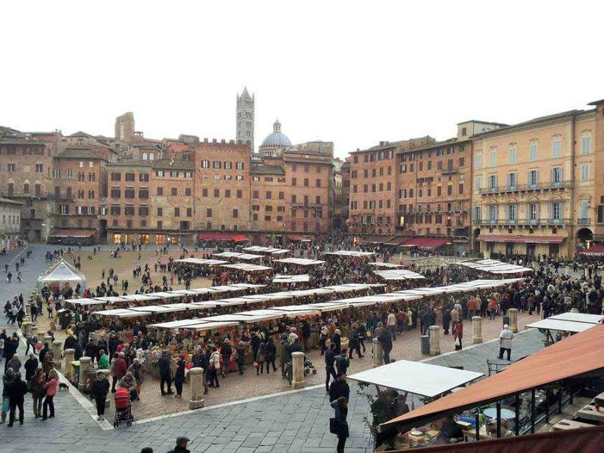 Siena: Mercato nel Campo da record, oltre 200mila visitatori in due giorni