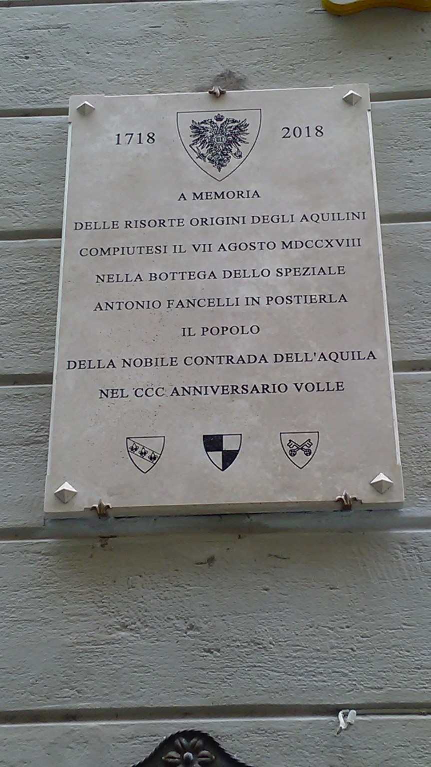 Palio di Siena, Contrada dell’Aquila: Targa commemorativa in Via San&nbsp;Pietro