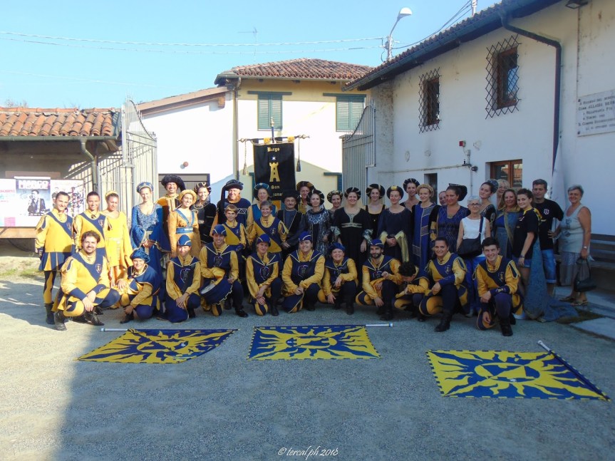 Palio di Asti, San Marzanotto: Musici, sbandieratori e figuranti alla sagra dei&nbsp;pescatori