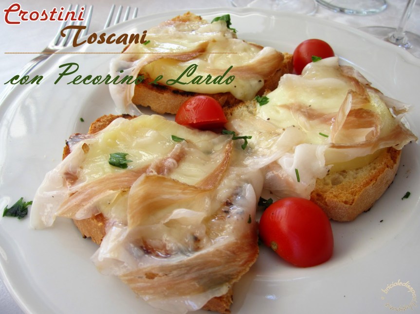 Siena, Gastronomia:  Crostini con pecorino e&nbsp;lardo