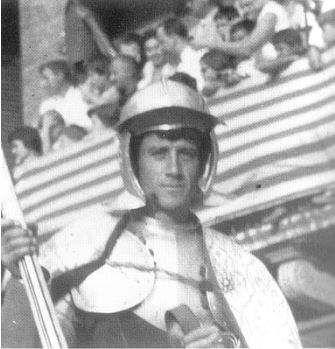 Palio di Siena: La storia paliesca del fantino Vincenzo Ceciarelli detto “Anacleto”