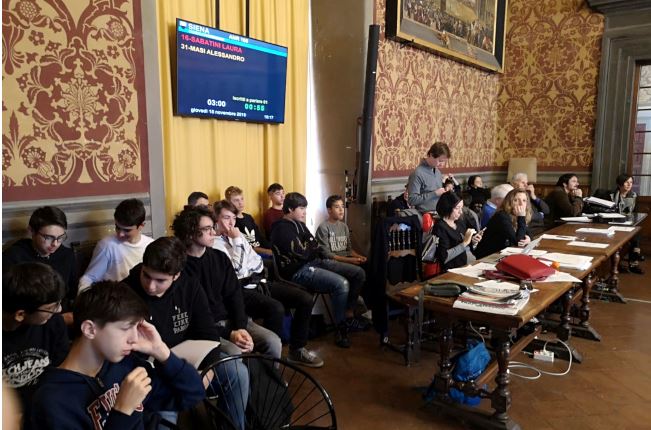 Siena: Studenti del ”Sarrocchi” in Consiglio&nbsp;comunale