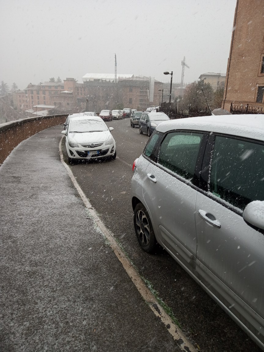 Siena: Meteo, temperature in picchiata. Attesa la neve per la serata oggi 19/01 su tutta la&nbsp;provincia