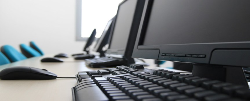 SIENA, IL WEB PER OGNI ETÀ: DALLO STREAMING AI GIOCHI&nbsp;ONLINE