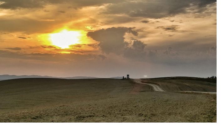 Provincia di Siena, Il deserto di Accona e il Site Transitorie: I due tesori nelle Crete&nbsp;senesi