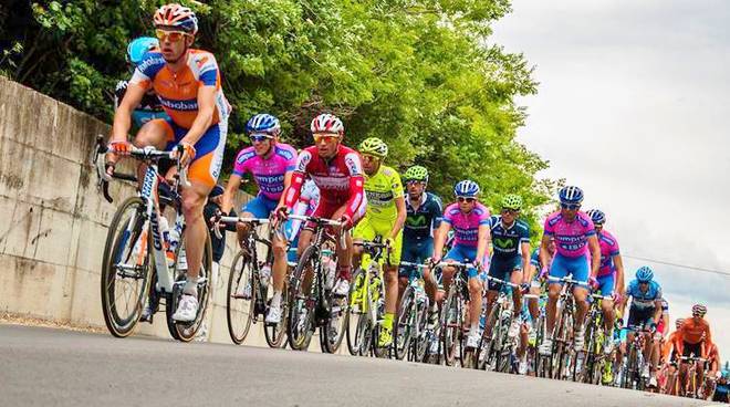 Toscana: Medico toscano al seguito del Giro&nbsp;d’Italia
