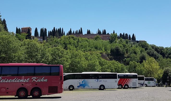 Siena: Bus turistici, dal 1° settembre il ticket si prenota e paga&nbsp;online