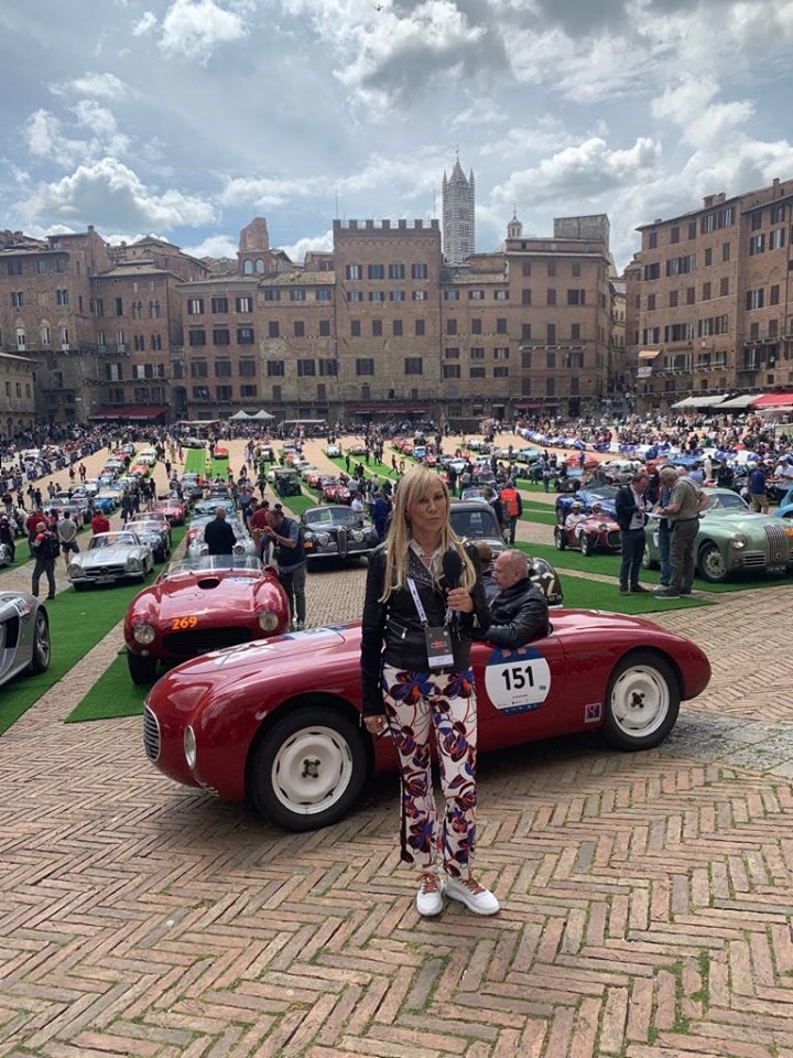 Siena: Le fantastiche Mille Miglia in Piazza del Campo&nbsp;Fotogallery
