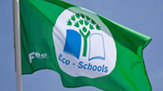 Provincia di Siena: San Gimignano, bandiera verde di EcoSchools all’istituto Folgore da San&nbsp;Gimignano