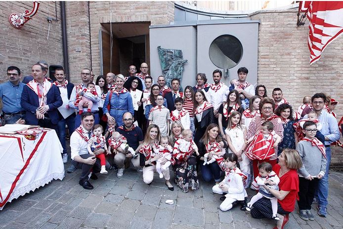 Siena, Battesimi nella Giraffa: Tutte le&nbsp;foto