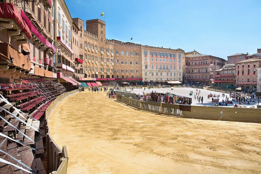 Palio di Siena, Nicoló, Duccio e il senso delle cose: Piazza del Campo senza il suo&nbsp;tufo