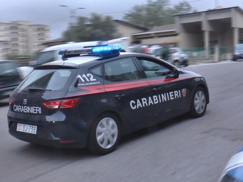 Provincia di Siena, Auto rubata in casa: I carabinieri ritrovano il mezzo ma è caccia ai ladri