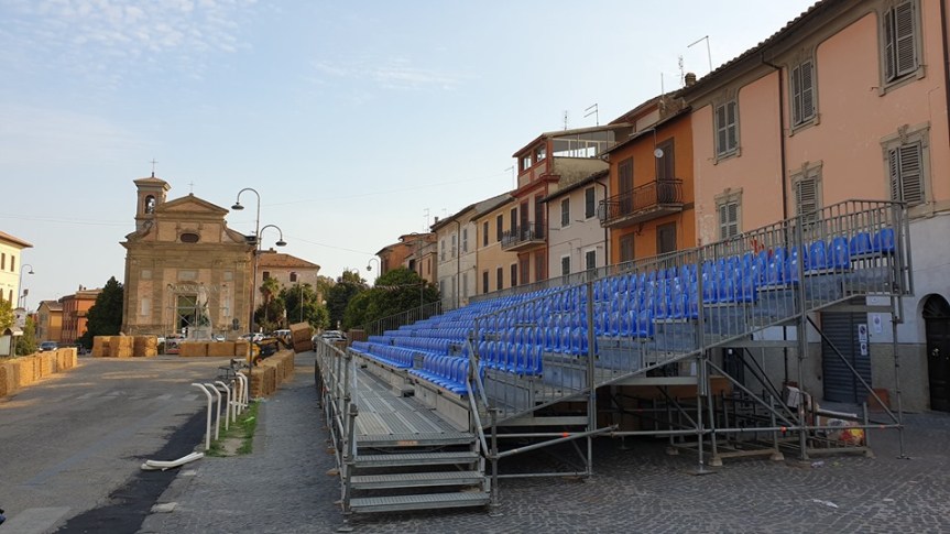 Corse a Vuoto Ronciglione: Oggi 22/08 Montata tutta la Tribuna “La Mossa” e lavori sul&nbsp;percorso