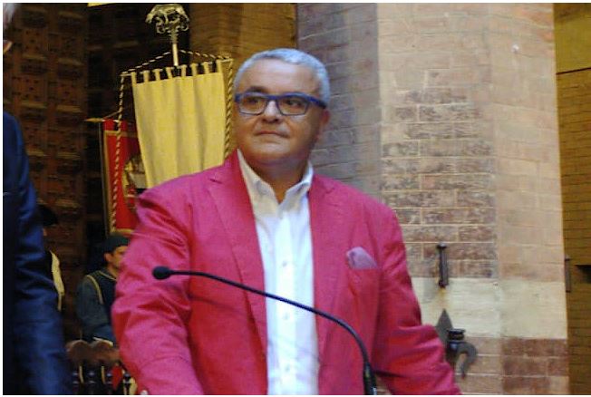 Palio di Siena: Drappellone per il Palio di Siena del 16 agosto 2019, Daniele Magrini presenta l’opera di Milo&nbsp;Manara