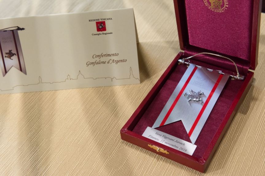 Provincia di Siena: Il Bruscello Poliziano riceve il Gonfalone d’Argento della Regione&nbsp;Toscana