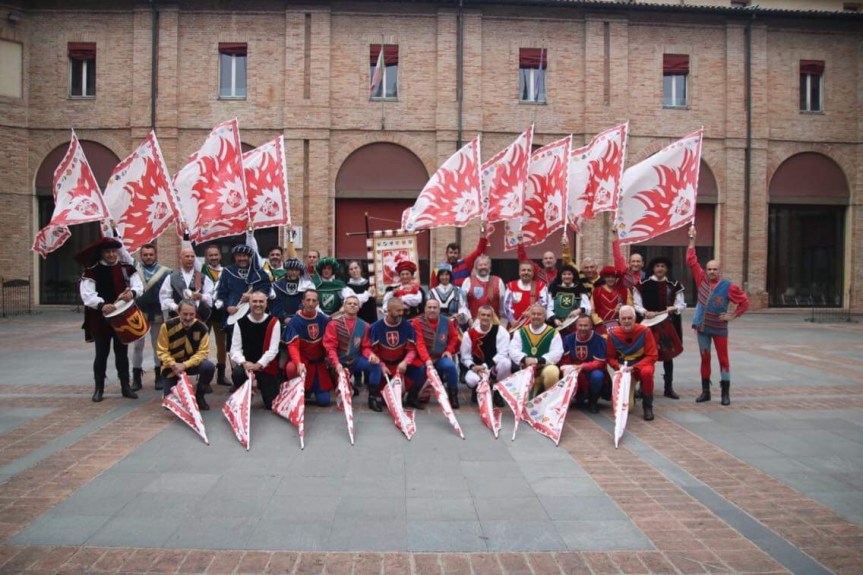 Palio di Asti: La Grande Squadra del Gruppo Militia Insignibus Civitatis Astensis si riconferma Campione&nbsp;d’Italia