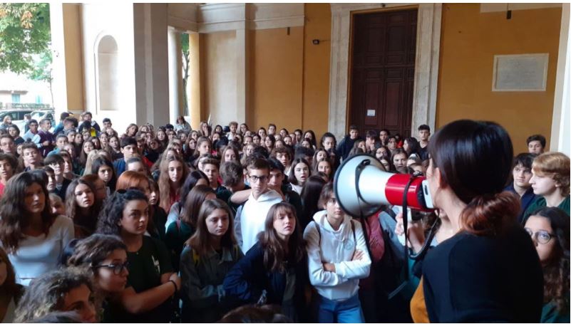 Siena: Mancanza di aule, gli alunni del Piccolomini tornano a&nbsp;protestare