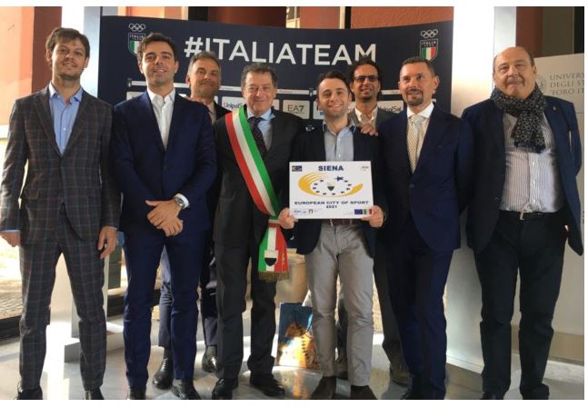 Siena: La città riceve la targa premio per la ”Città europea dello sport&nbsp;2021”