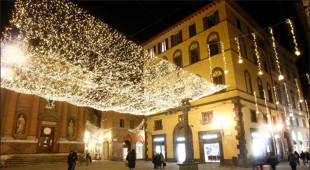 Siena: Festeggiamenti Natale, protagonista il Liceo Musicale Piccolomini sulle strade dello&nbsp;shopping