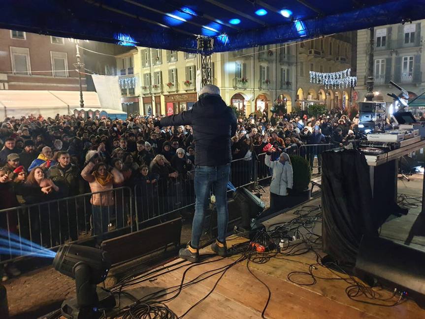 Asti: Pienone in Piazza San Secondo per festeggiare l’arrivo del&nbsp;2020