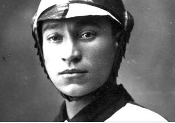 Palio di Siena, Ricordi di Palio: Disponibile su Vimeo la storia del fantino Corrado meloni detto “Meloncino”