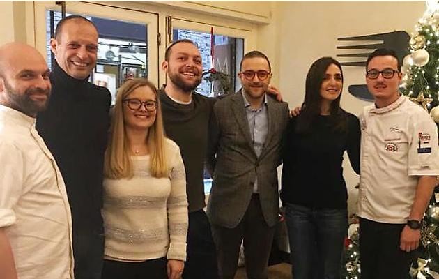 Siena: Ambra Angiolini con il compagno Massimiliano Allegri a pranzo al ristorante&nbsp;Mugolone