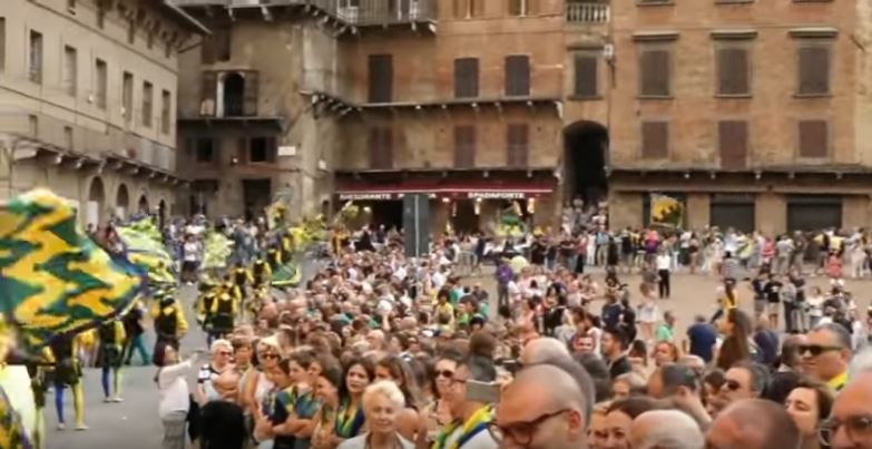 Palio di Siena: Siena 8 luglio 2018 corteo contrada del&nbsp;Bruco