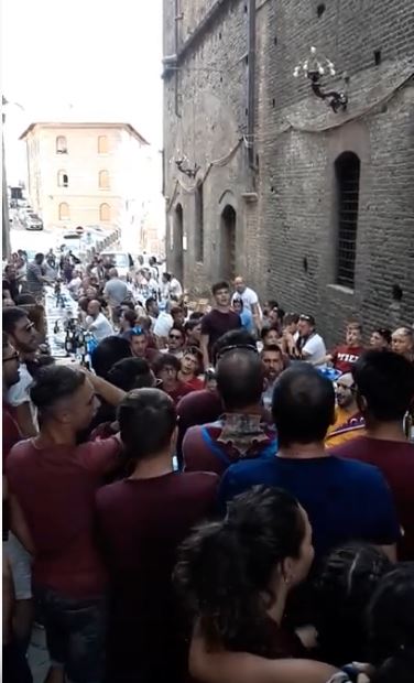 Palio di Siena: Palio di Siena 16 agosto 2019 Canto delle&nbsp;Contrade