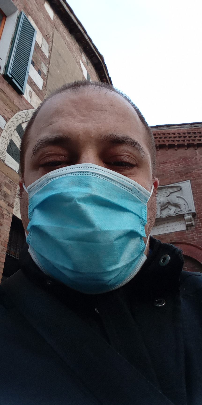 Toscana, Coronavirus: Debuttano le mascherine obbligatorie. Contagio, numeri&nbsp;stabili