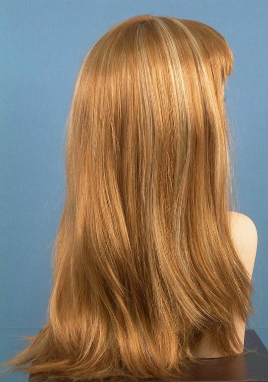 Siena, Il grande cuore di Mariangela: ‘Ho regalato i miei capelli per le parrucche dei&nbsp;malati’