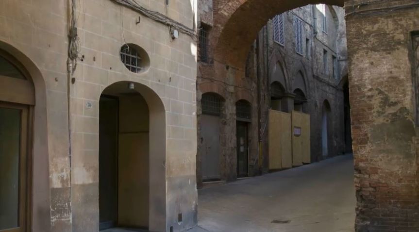 Siena: [Diario dalla quarantena – 56° giorno] RevengePorn, immunità e caos&nbsp;ordinanze