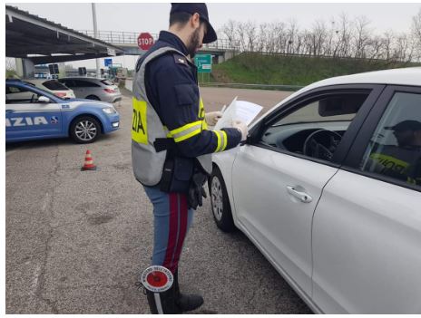 Italia: Fase due, autocertificazione addio. E tornano le cene con gli&nbsp;amici