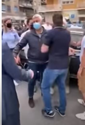 ITALIA: LA SINDACA RAGGI CACCIATA VIA AD URLA ROMA 18 05&nbsp;20