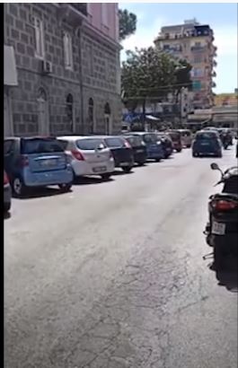 Italia: Verbali su verbali alle auto in&nbsp;sosta