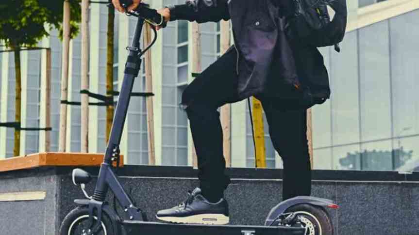 Toscana: Cade dal monopattino e finisce all’ospedale in codice&nbsp;rosso