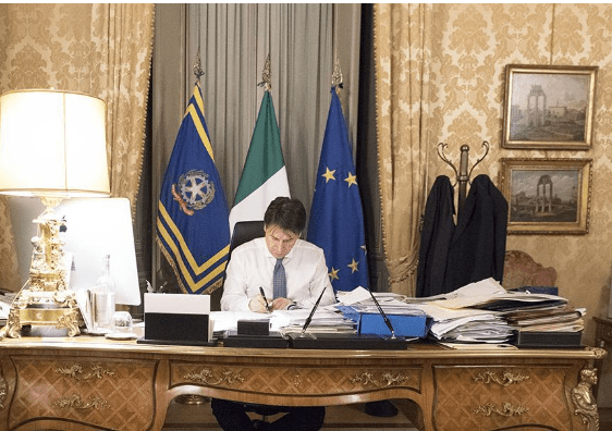 Italia: Coronavirus, il Presidente Conte firma il Dpcm 14 luglio&nbsp;2020