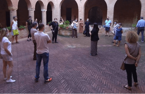 Siena: “Le Scoperte”, passeggiata decisa a sorte La sceglie l’estrazione delle&nbsp;figurine