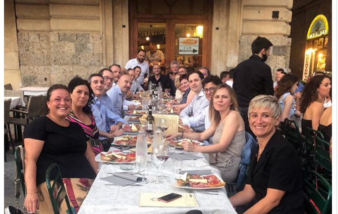 Siena: Ristorante il Bandierino offre una cena ai professionisti dell’Aou Senese impegnati nell’area&nbsp;Covid