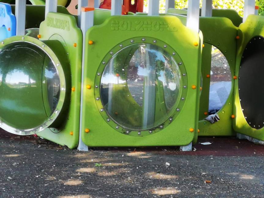 Siena, i genitori dei bambini del Parco di Porta San Marco: Oggi 06/09 Stranieri dormono dentro i giochi dei&nbsp;bambini