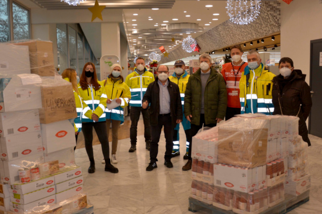Siena: 8mila euro di generi alimentari donati ai bisognosi col progetto SpesaSOSpesa e una donazione straordinaria della sezione soci&nbsp;COOP