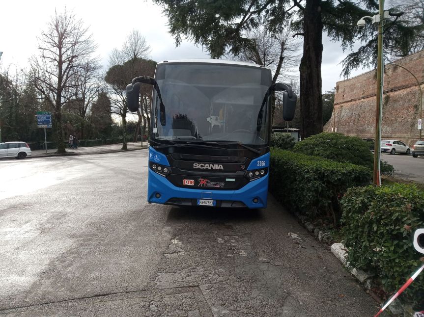 Toscana: Autobus, 555 assenti per il Covid. La mappa dei disagi