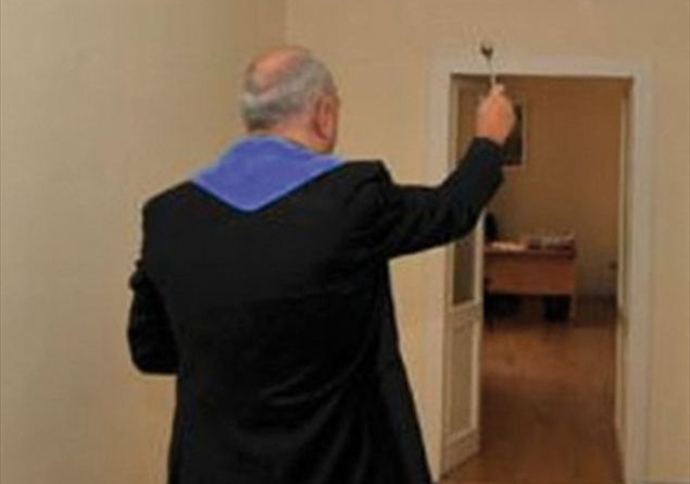 Toscana, Covid, la decisione dei vescovi: Niente benedizione&nbsp;pasquale